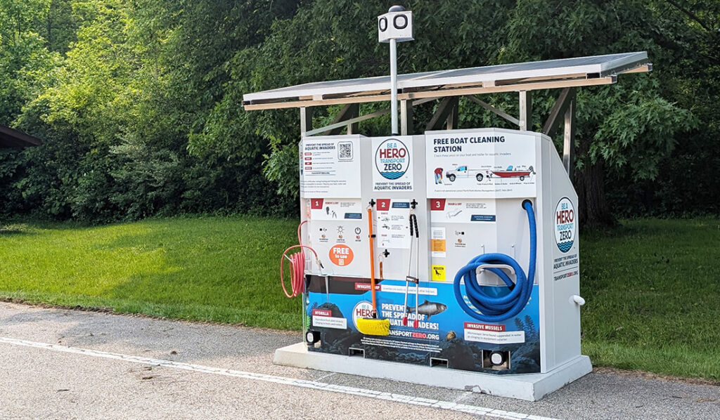 This is a  station for boaters to clean their boats before leaving the park.