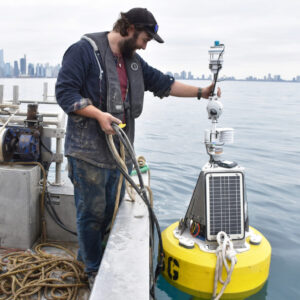 Chicago buoy being deployed